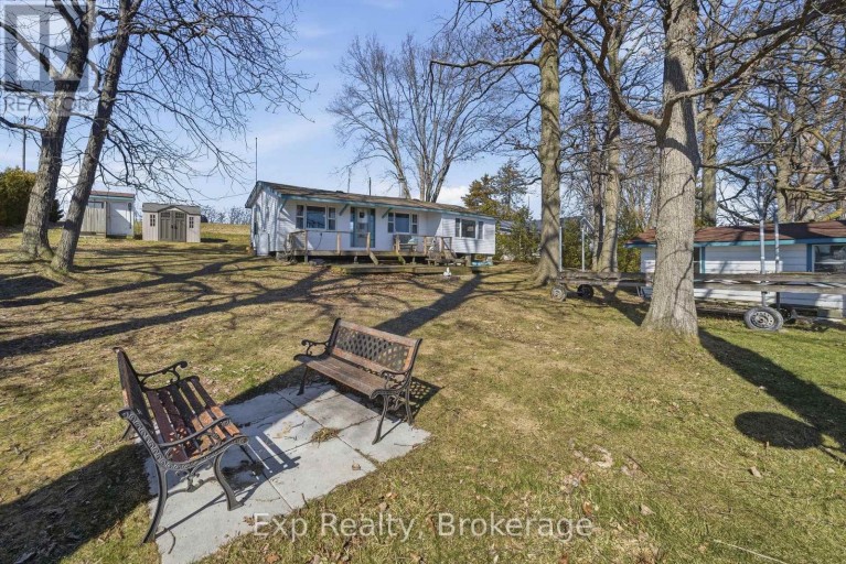32 QUINTE VIEW ROAD, Greater Napanee (Greater Napanee), Ontario, K0H1G0