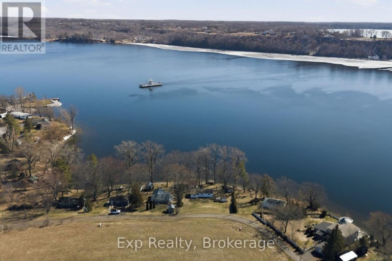 32 QUINTE VIEW ROAD, Greater Napanee (Greater Napanee), Ontario, K0H1G0