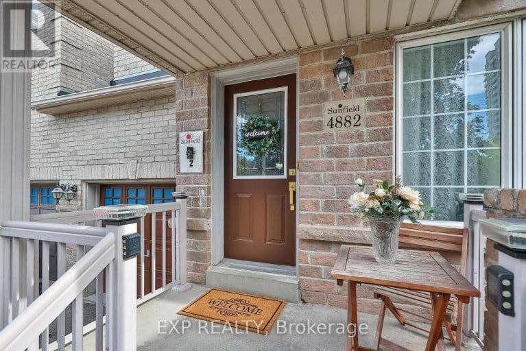 4882 VIENNA COURT, Mississauga (Hurontario), Ontario, L4Z4J2