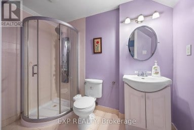 4882 VIENNA COURT Mississauga (Hurontario) Ontario photo 44