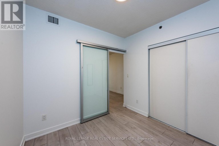 A224 - 3210 DAKOTA COMMON, Burlington (Alton), Ontario, L7M2A8