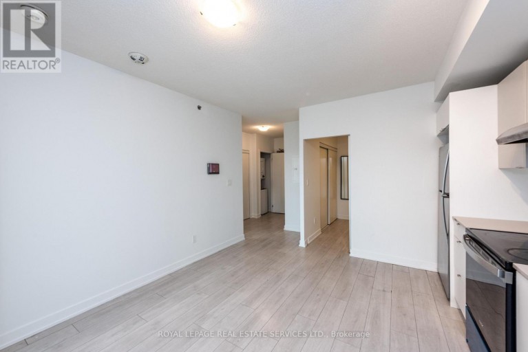 A224 - 3210 DAKOTA COMMON, Burlington (Alton), Ontario, L7M2A8