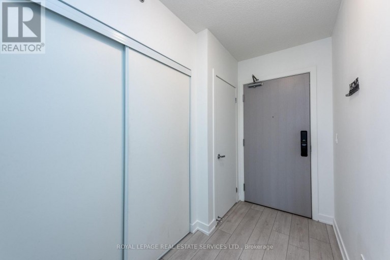 A224 - 3210 DAKOTA COMMON, Burlington (Alton), Ontario, L7M2A8