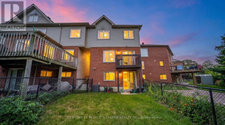 44 MONACO COURT, Brampton (Fletcher's Meadow), Ontario, L7A1X4