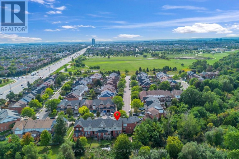 44 MONACO COURT, Brampton (Fletcher's Meadow), Ontario, L7A1X4
