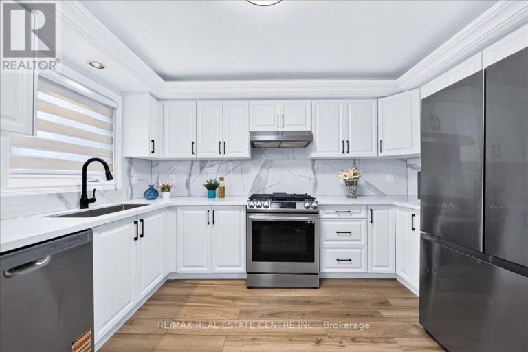 257 WRIGHT CRESCENT, Ajax (Central), Ontario, L1S5S5