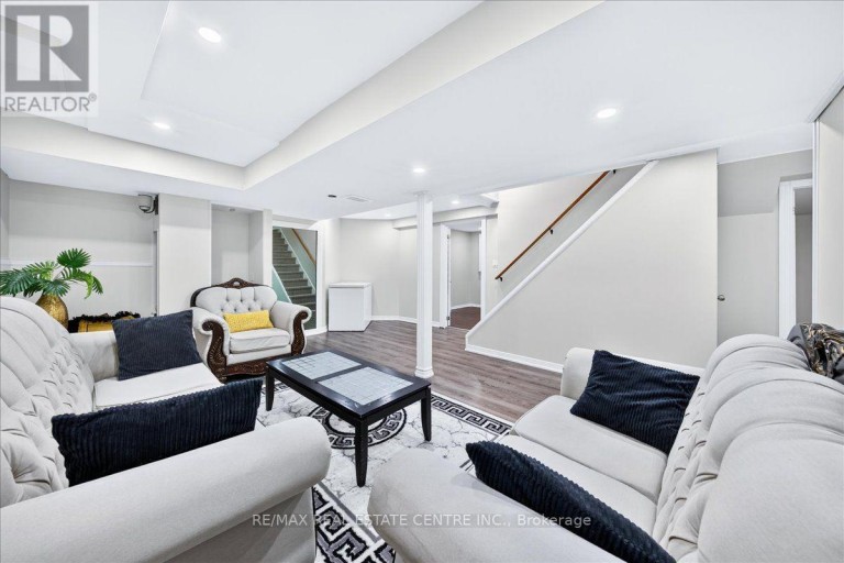 257 WRIGHT CRESCENT, Ajax (Central), Ontario, L1S5S5