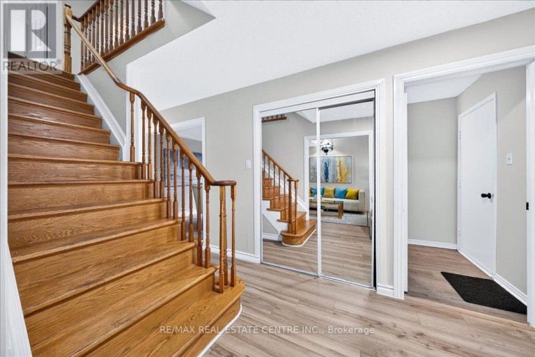 257 WRIGHT CRESCENT, Ajax (Central), Ontario, L1S5S5