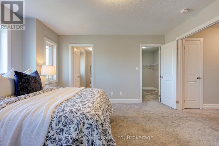 88 DAVIDSON DRIVE, Stratford, Ontario, N5A0J5
