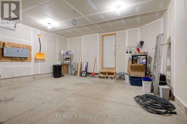 88 DAVIDSON DRIVE, Stratford, Ontario, N5A0J5