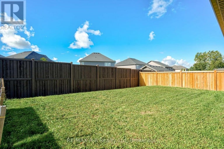 88 DAVIDSON DRIVE, Stratford, Ontario, N5A0J5