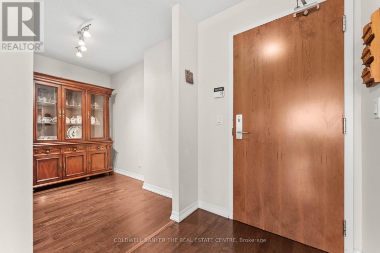 711 - 1403 ROYAL YORK ROAD, Toronto (Humber Heights), Ontario, M9P0A1