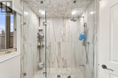22 BUTLERS COURT Brampton (Fletcher's Creek South) Ontario photo 18