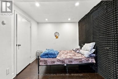 22 BUTLERS COURT Brampton (Fletcher's Creek South) Ontario photo 28