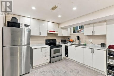 22 BUTLERS COURT Brampton (Fletcher's Creek South) Ontario photo 29