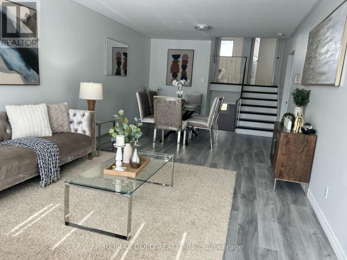 38 ACHILL CRESCENT, Mississauga (Fairview), Ontario, L5B1L1