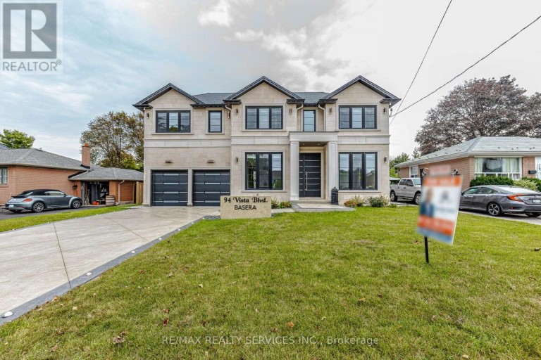 94 VISTA BOULEVARD, Mississauga (Streetsville), Ontario, L5M1V9