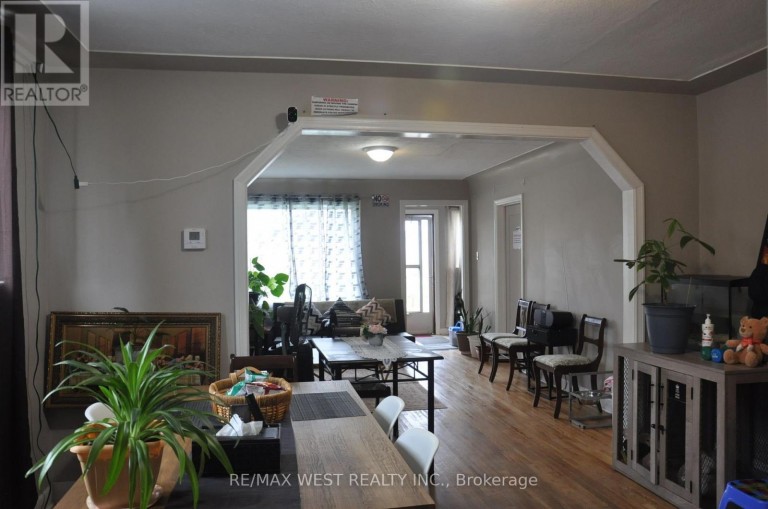 1512 RUSHLAND AVENUE, London East (East H), Ontario, N5V1X5