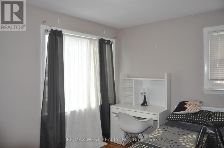 1512 RUSHLAND AVENUE, London East (East H), Ontario, N5V1X5