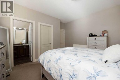156 Paris Crescent Fort McMurray Alberta photo 12