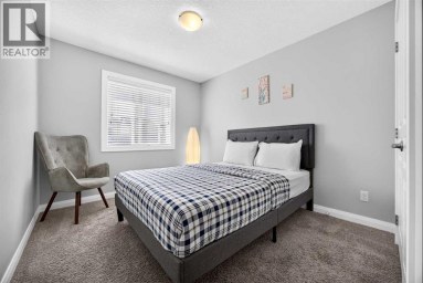 30 Evanscrest Rise NW Calgary Alberta photo 15