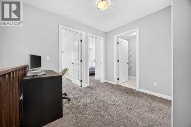 30 Evanscrest Rise NW Calgary Alberta photo 16