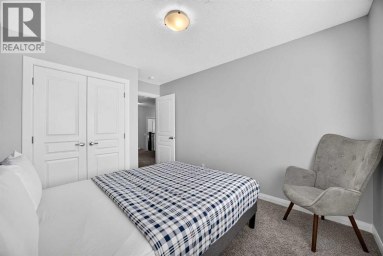 30 Evanscrest Rise NW Calgary Alberta photo 17