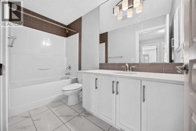 30 Evanscrest Rise NW Calgary Alberta photo 18