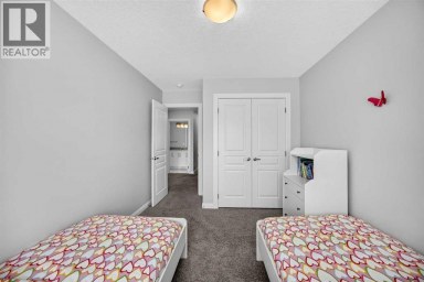 30 Evanscrest Rise NW Calgary Alberta photo 20