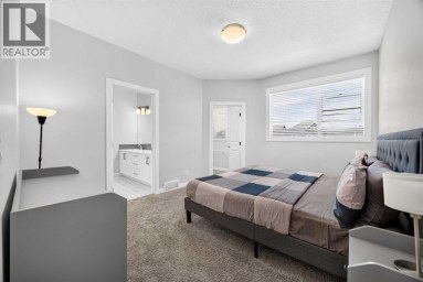 30 Evanscrest Rise NW Calgary Alberta photo 33