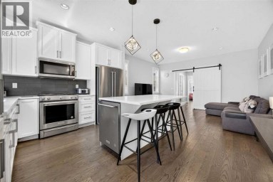 30 Evanscrest Rise NW Calgary Alberta photo 9