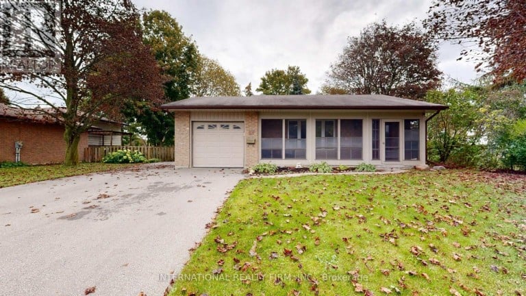 9 VAUGHAN AVENUE, Port Hope, Ontario, L1A3Y8