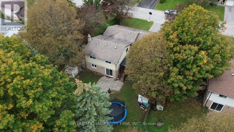 9 VAUGHAN AVENUE, Port Hope, Ontario, L1A3Y8