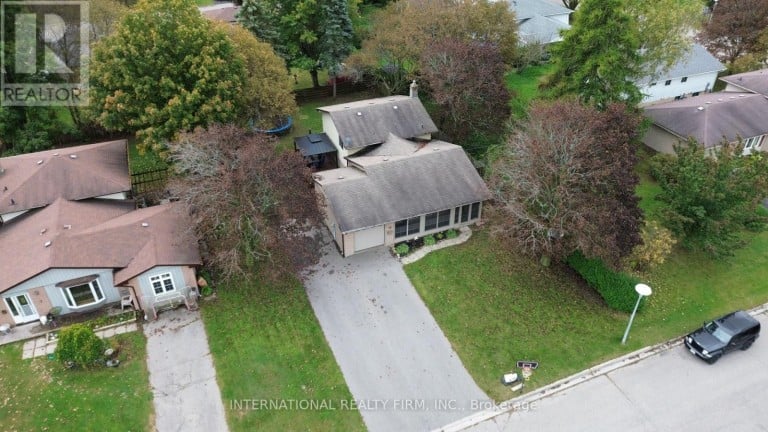 9 VAUGHAN AVENUE, Port Hope, Ontario, L1A3Y8