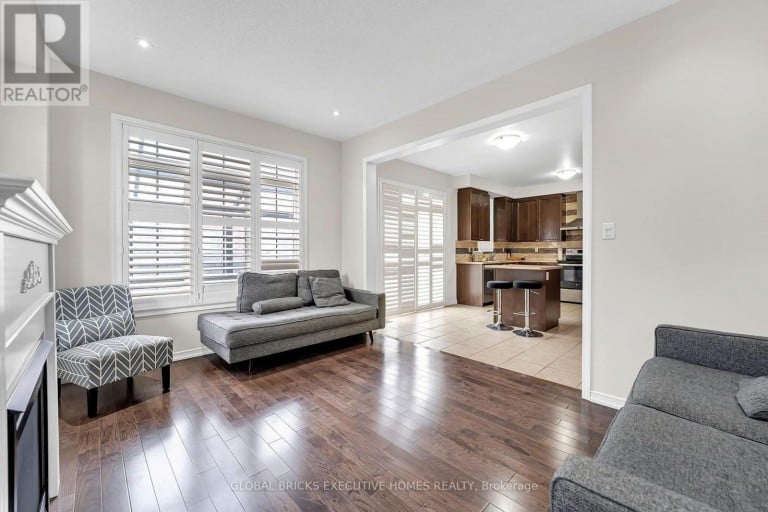 1534 SCENIC LANE DRIVE, Pickering (Duffin Heights), Ontario, L1X0B4