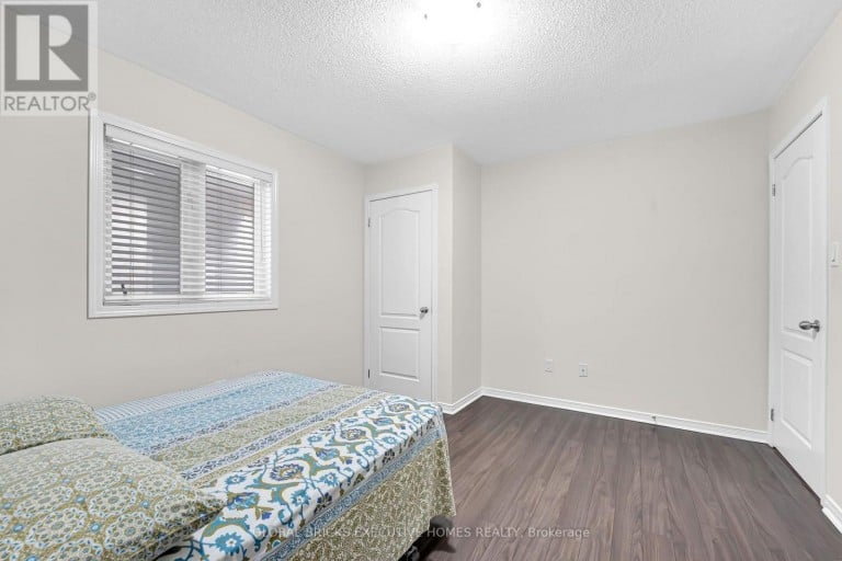 1534 SCENIC LANE DRIVE, Pickering (Duffin Heights), Ontario, L1X0B4