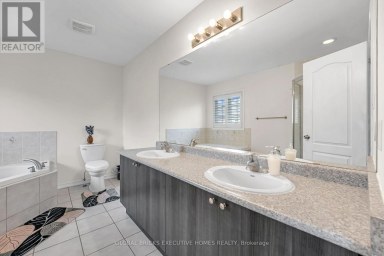 1534 SCENIC LANE DRIVE Pickering (Duffin Heights) Ontario photo 41