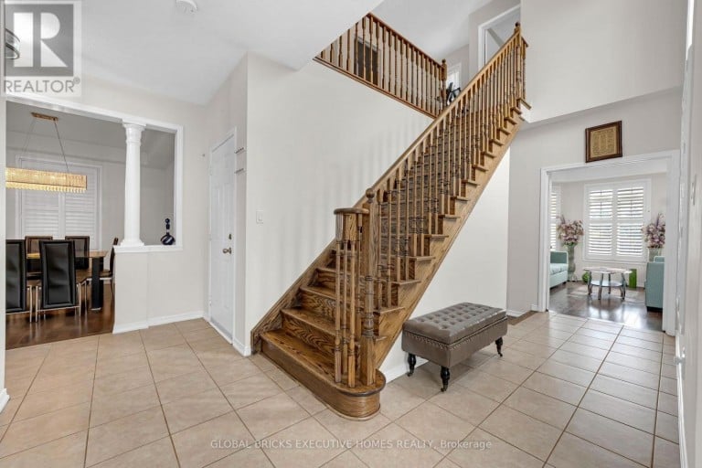 1534 SCENIC LANE DRIVE, Pickering (Duffin Heights), Ontario, L1X0B4