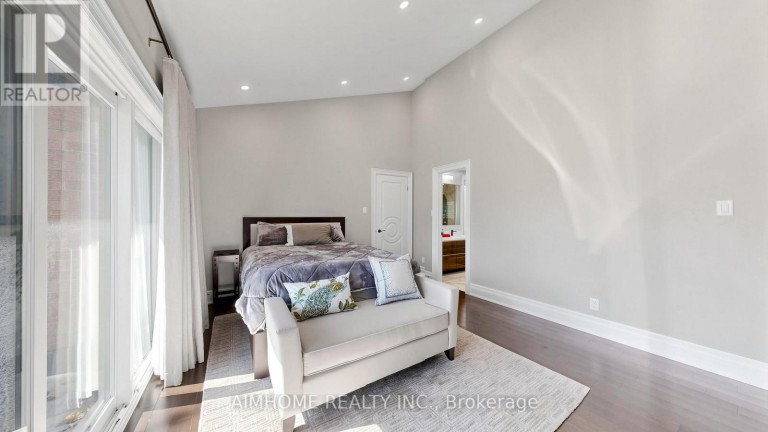 149 SYLVAN AVENUE, Toronto (Scarborough Village), Ontario, M1M1J9