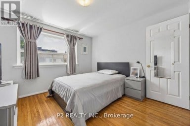 22 - 22-25 GOSFORD BOULEVARD N Toronto (Black Creek) Ontario photo 11