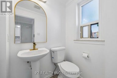 22 - 22-25 GOSFORD BOULEVARD N Toronto (Black Creek) Ontario photo 5
