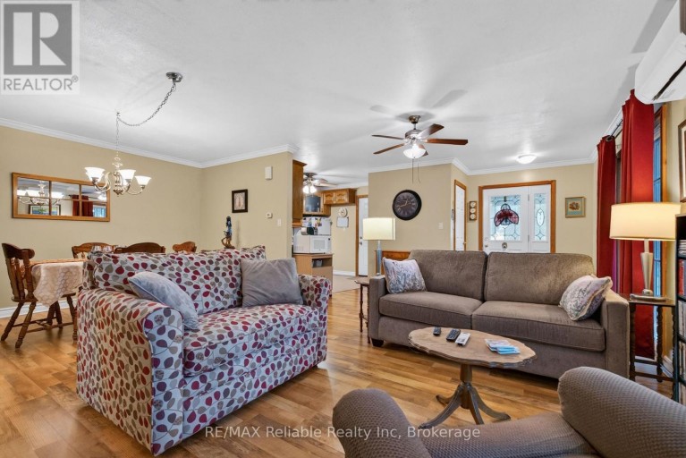 154&156 PRINCESS STREET E, Central Huron (Clinton), Ontario, N0M1L0
