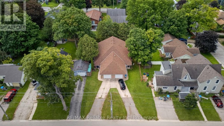 154&156 PRINCESS STREET E, Central Huron (Clinton), Ontario, N0M1L0