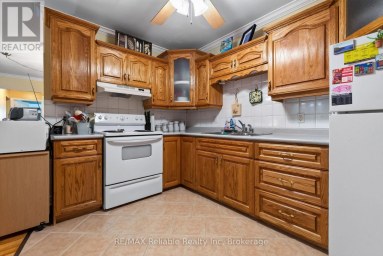 154&156 PRINCESS STREET E Central Huron (Clinton) Ontario photo 7