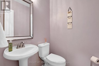 31 FORILLON CRESCENT Ottawa Ontario photo 22