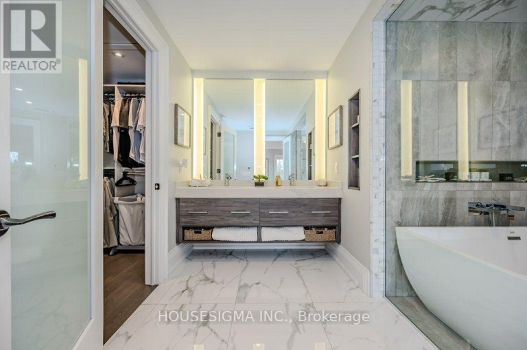 1298 PINEGROVE ROAD, Oakville (WO West), Ontario, L6L2X3