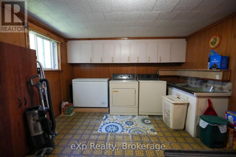 778 8TH AVENUE E, Owen Sound, Ontario, N4K3A6