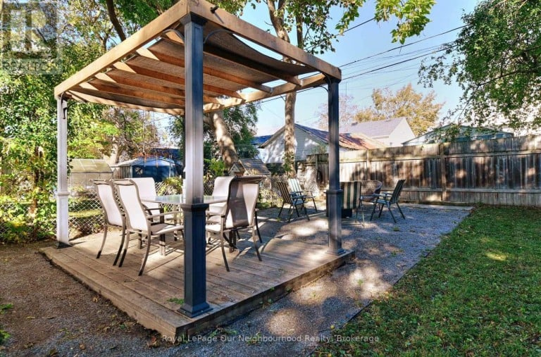 760 NEW ROMAINE STREET, Peterborough (Otonabee Ward 1), Ontario, K9J2E9