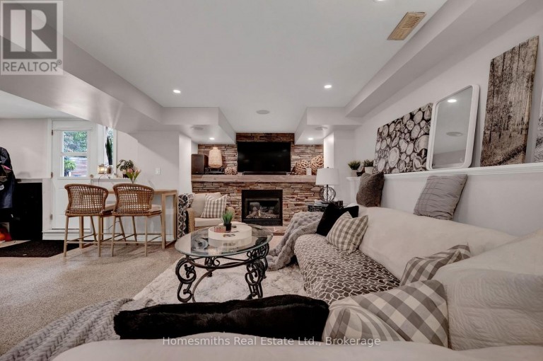 14 ORR COURT, Clarington (Bowmanville), Ontario, L1C5A8