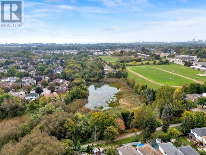 14 ORR COURT, Clarington (Bowmanville), Ontario, L1C5A8